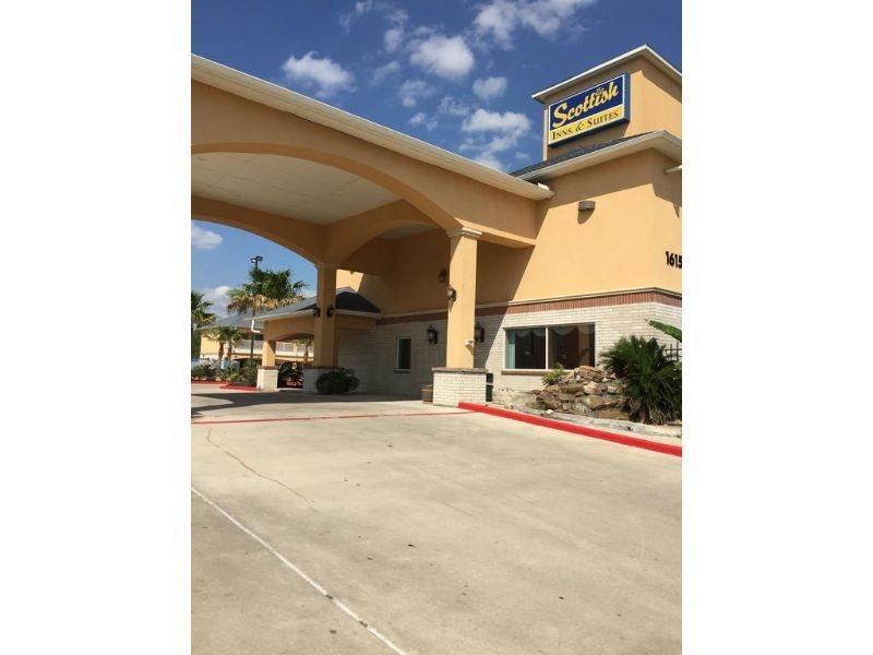 Scottish Inn And Suites Katy Ngoại thất bức ảnh